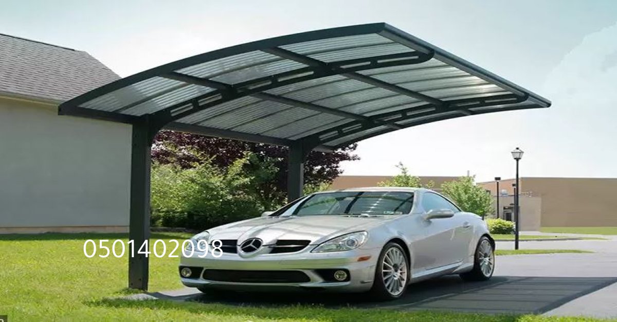 أمان سيارتك في كل الأوقات: استمتع بحماية كاملة لسيارتك من العوامل الجوية مع مظلات عالية الجودة.